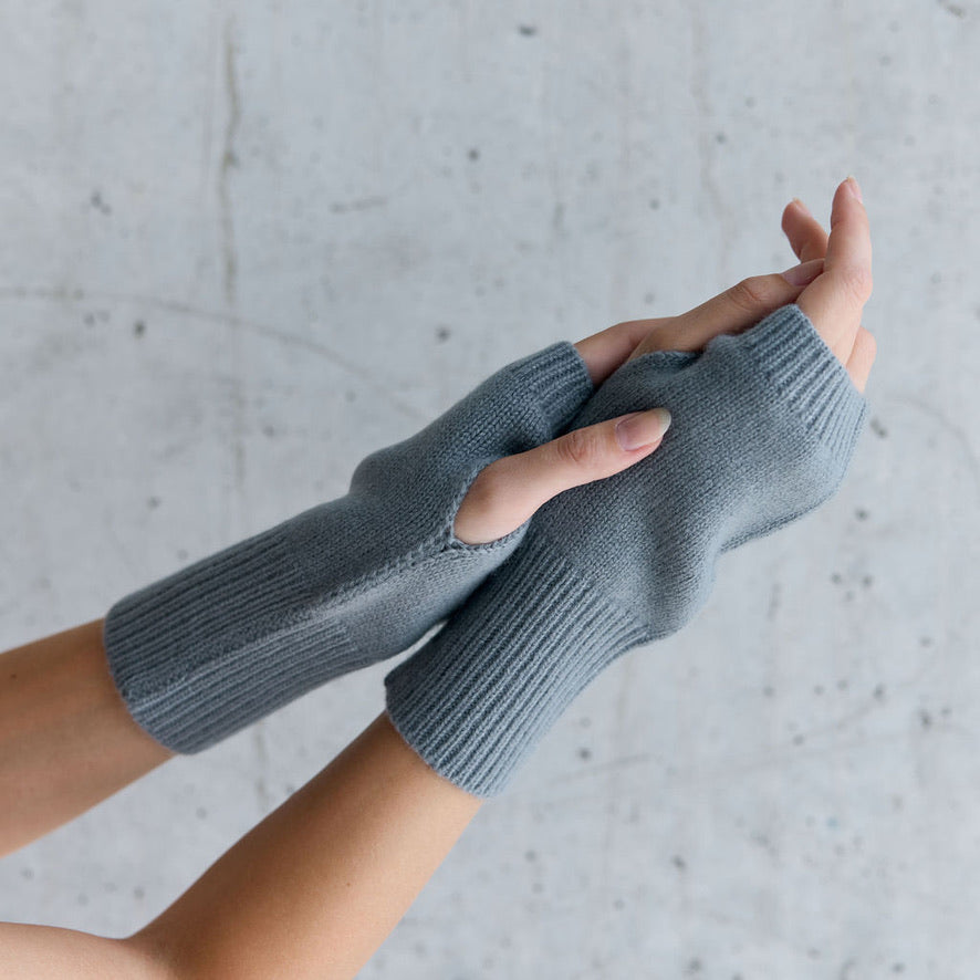 Cashmere Stulpen grau