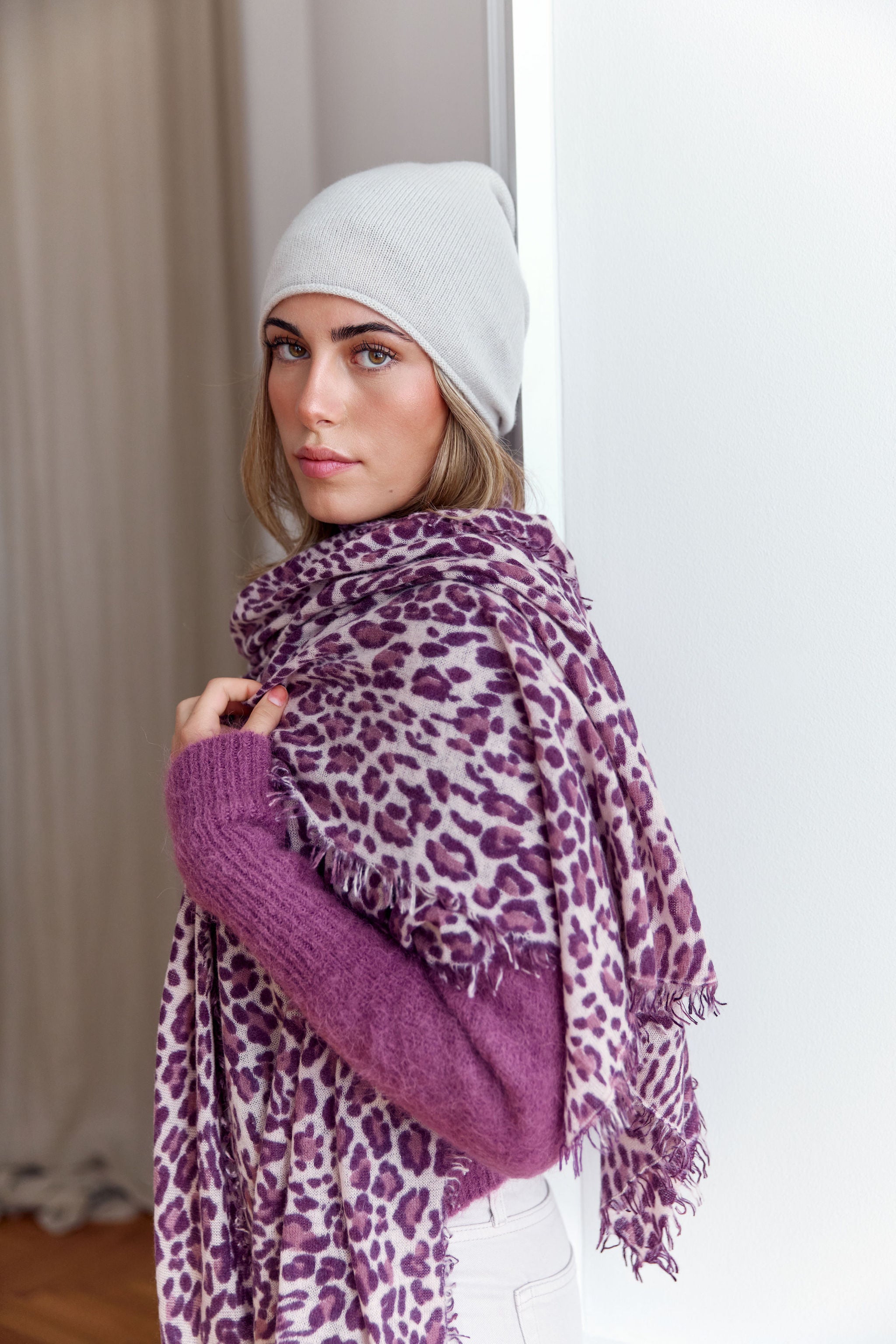 Felted cashmere scarf, two-tone
