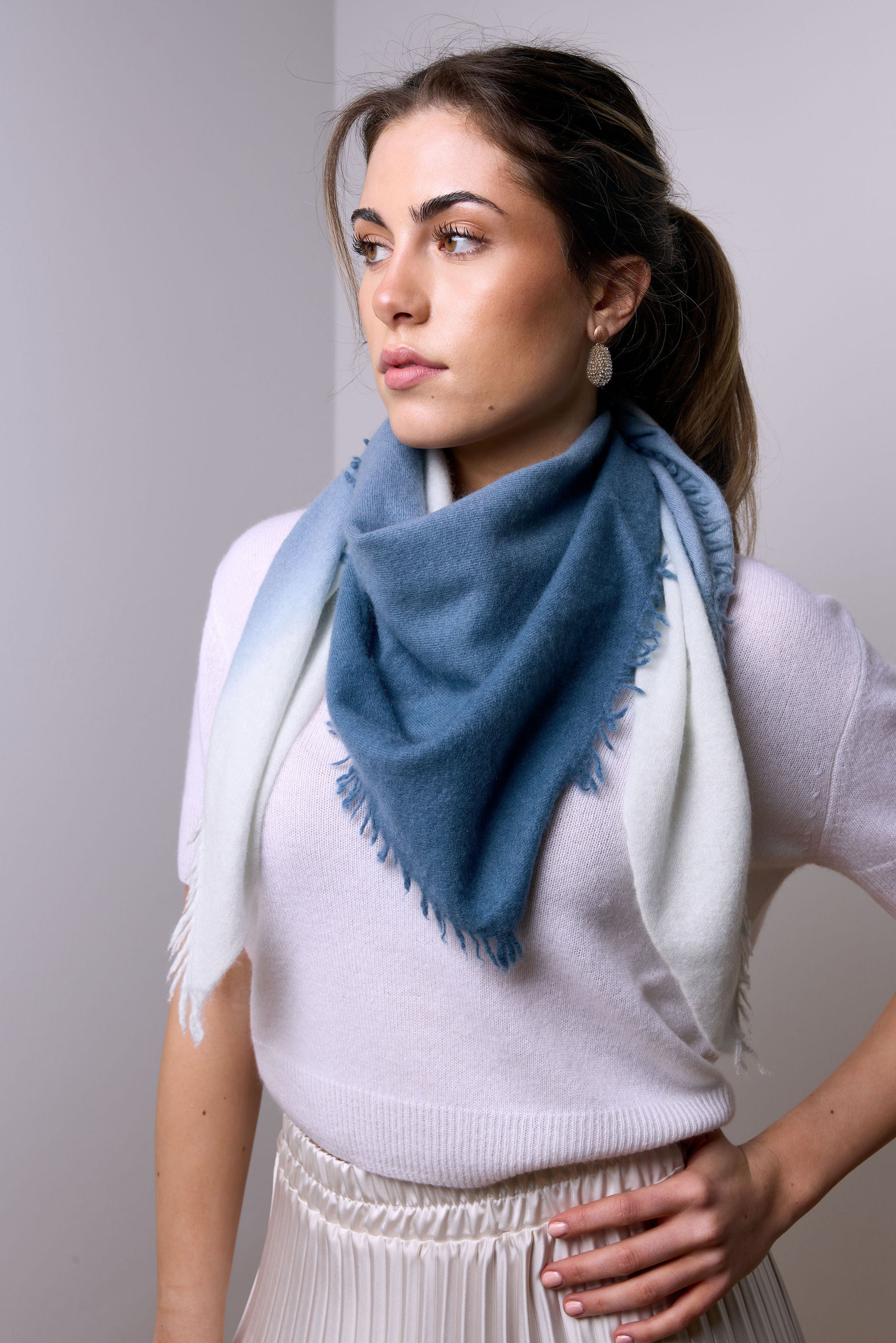 Triangle ombré windblau