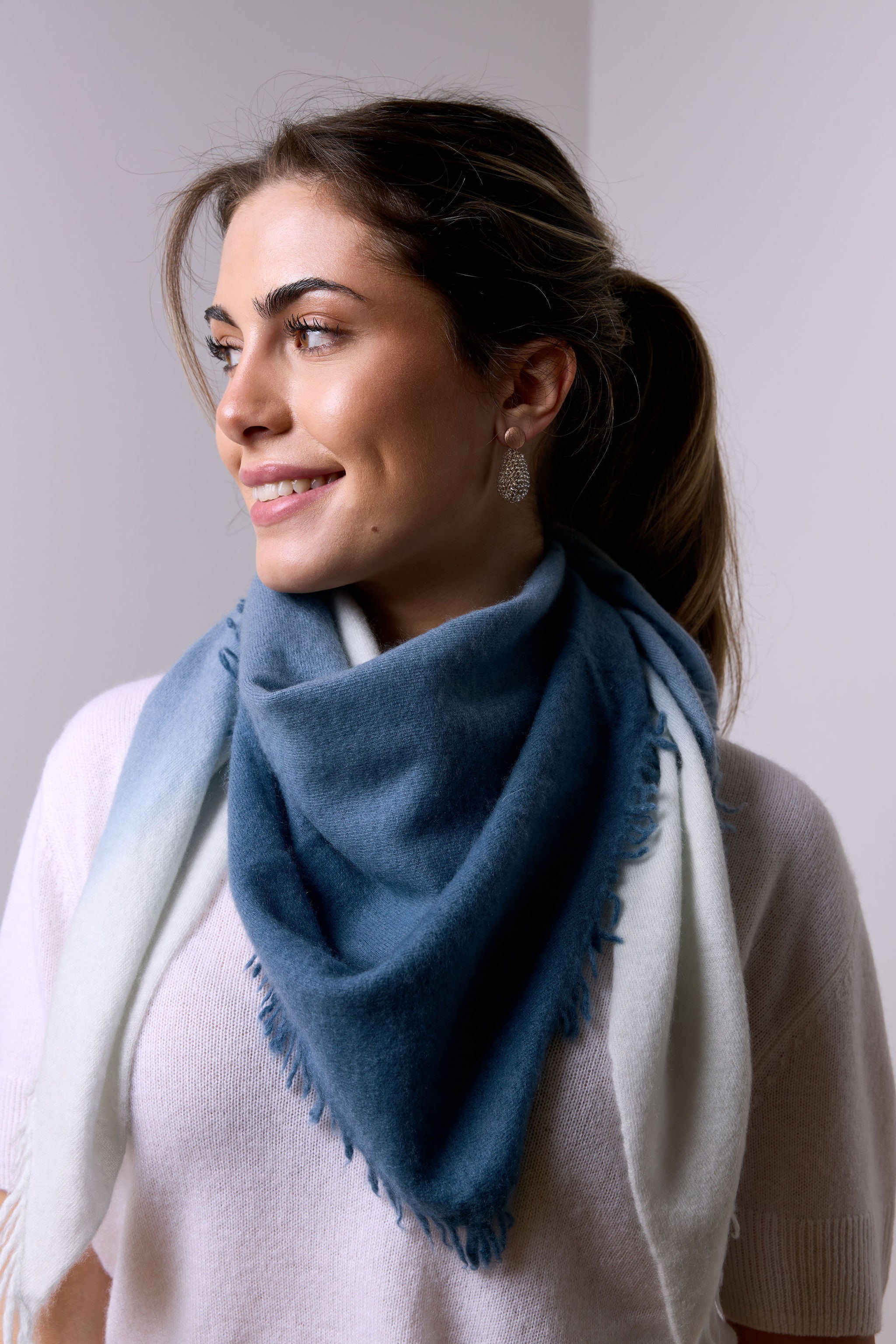 Triangle ombré windblau