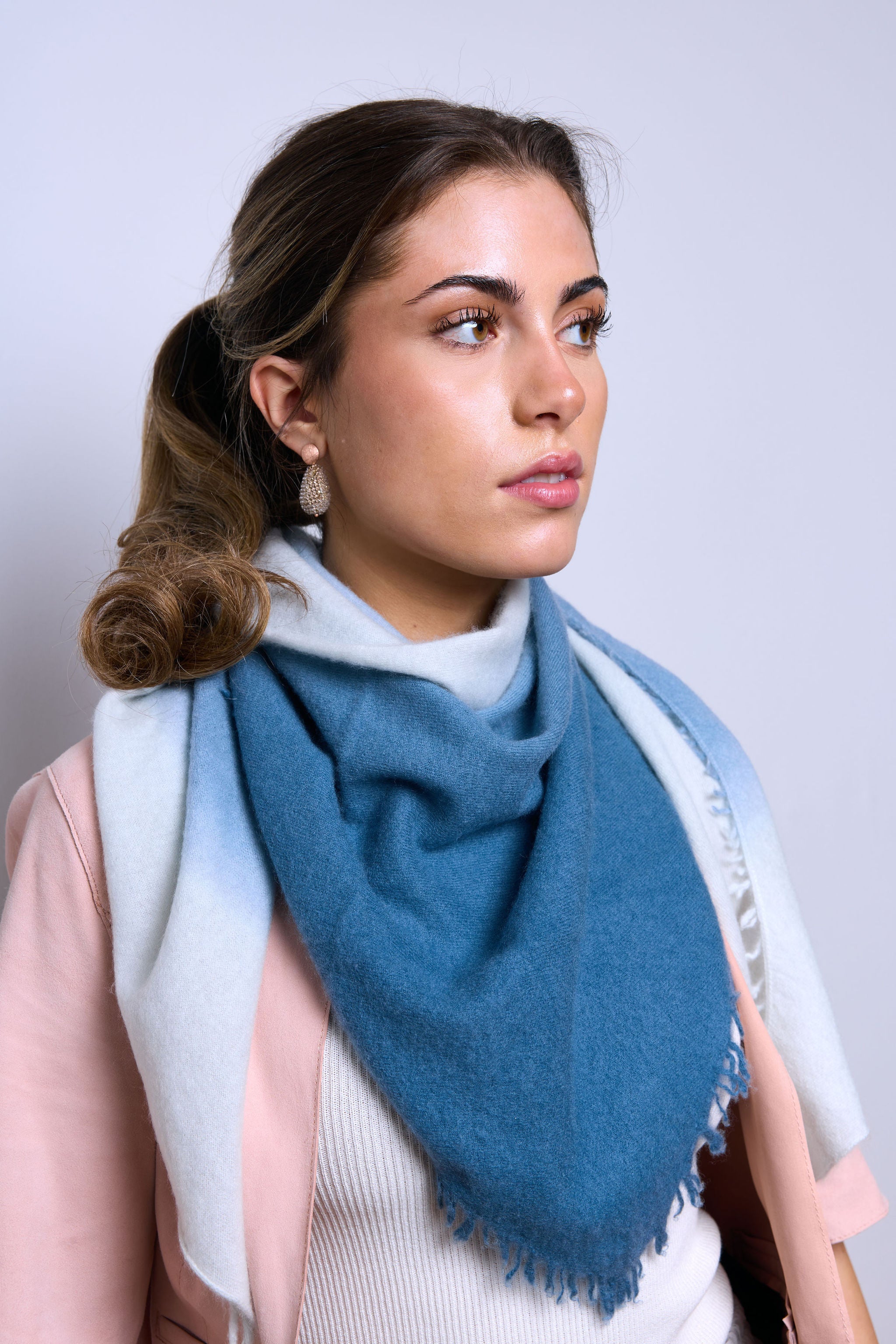 Triangle ombré arctic