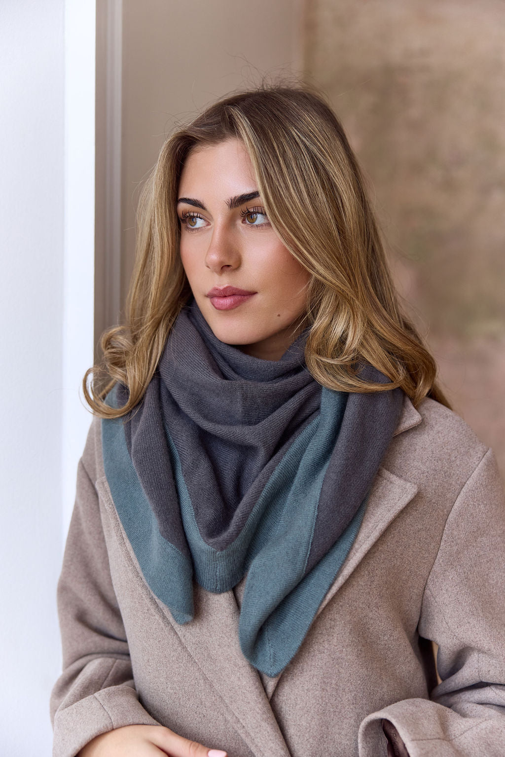 Triangle grau/petrol