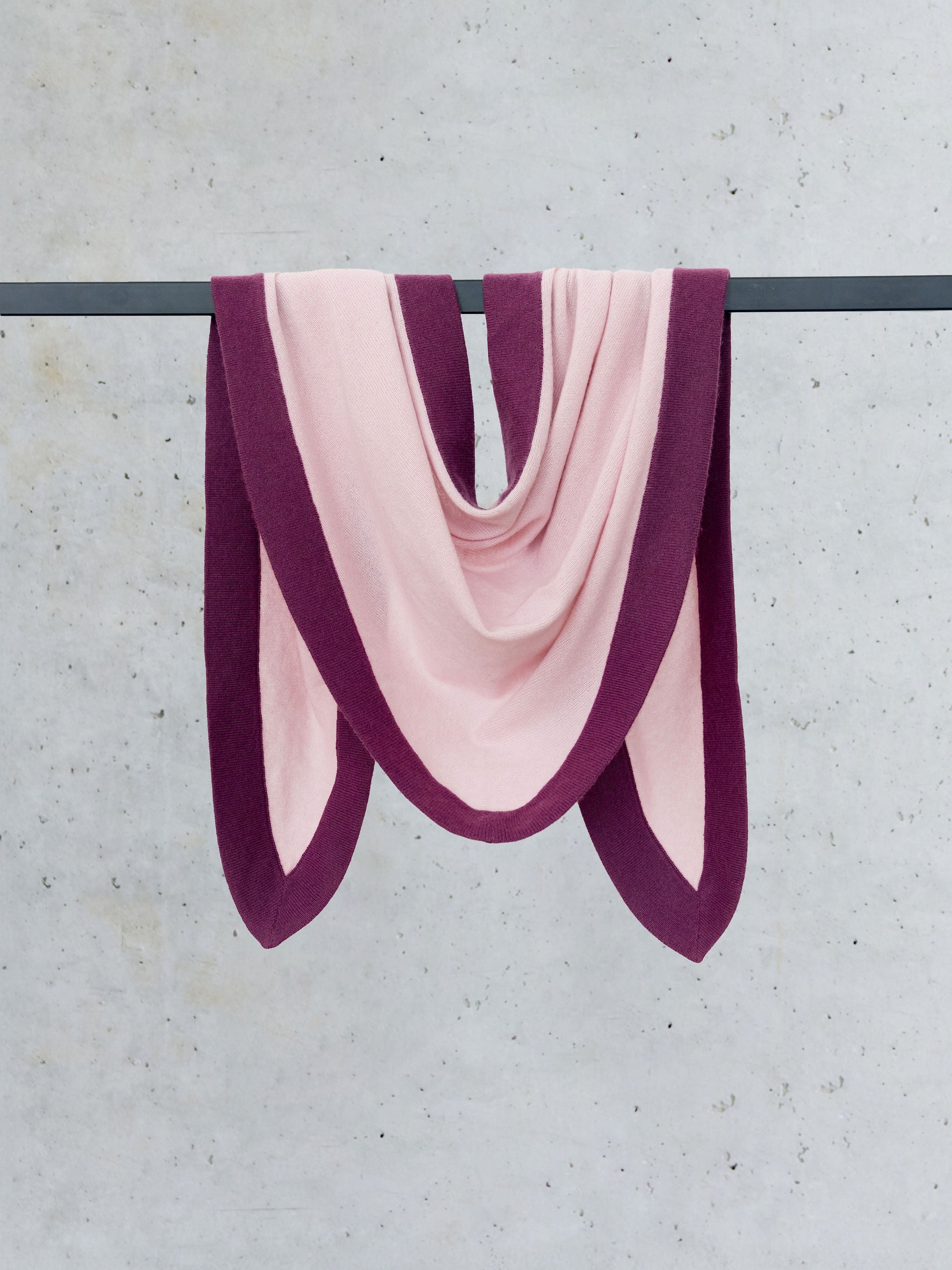 Triangle rosa/magenta