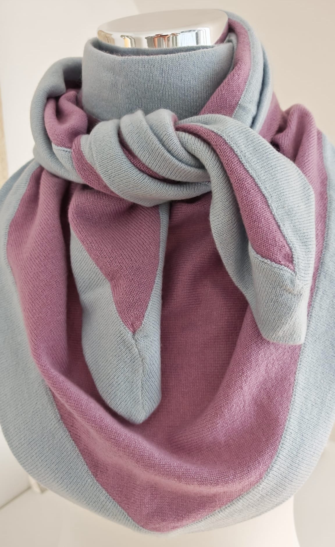 Triangle lavendel/hellblau