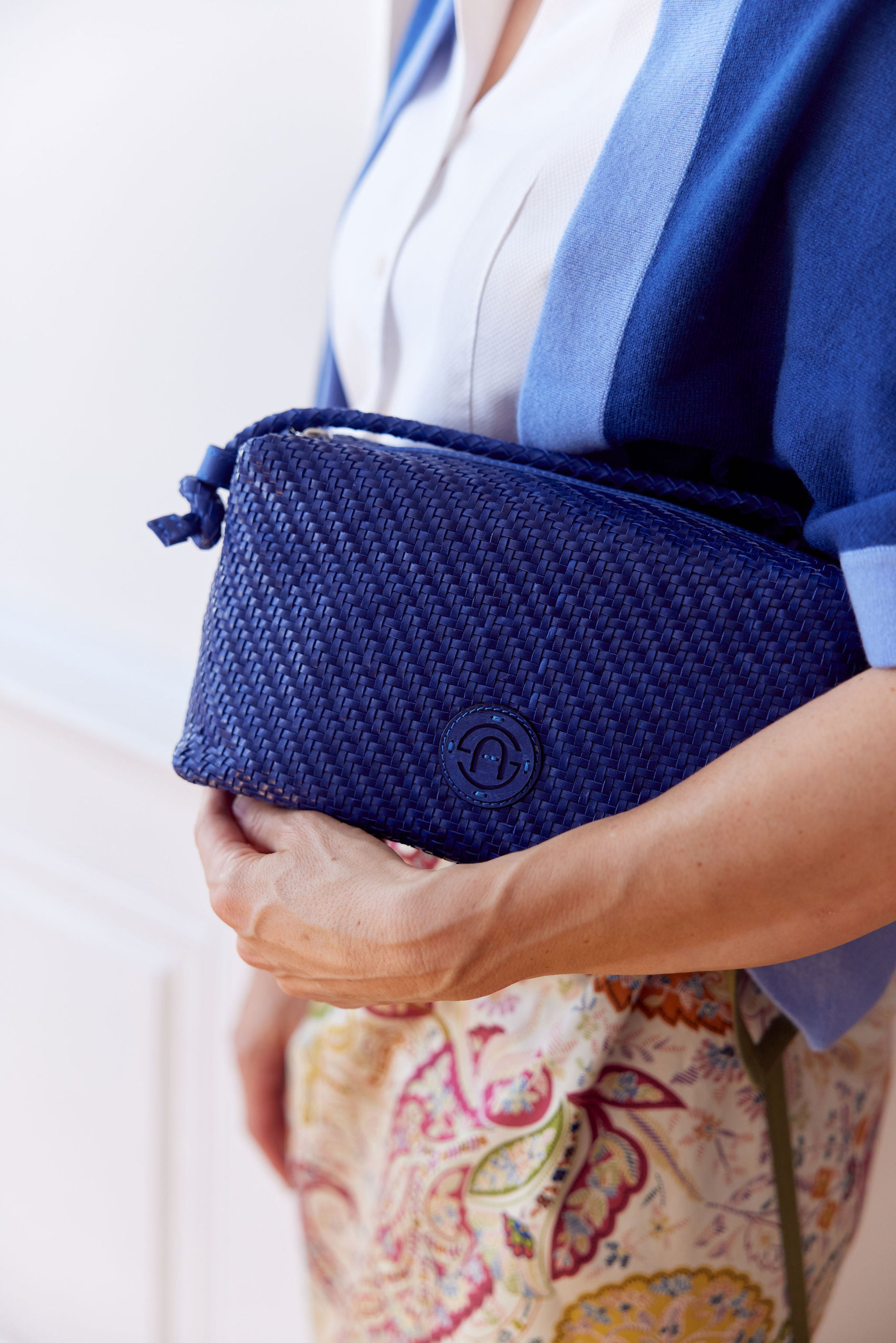 Knot Sling royal blue