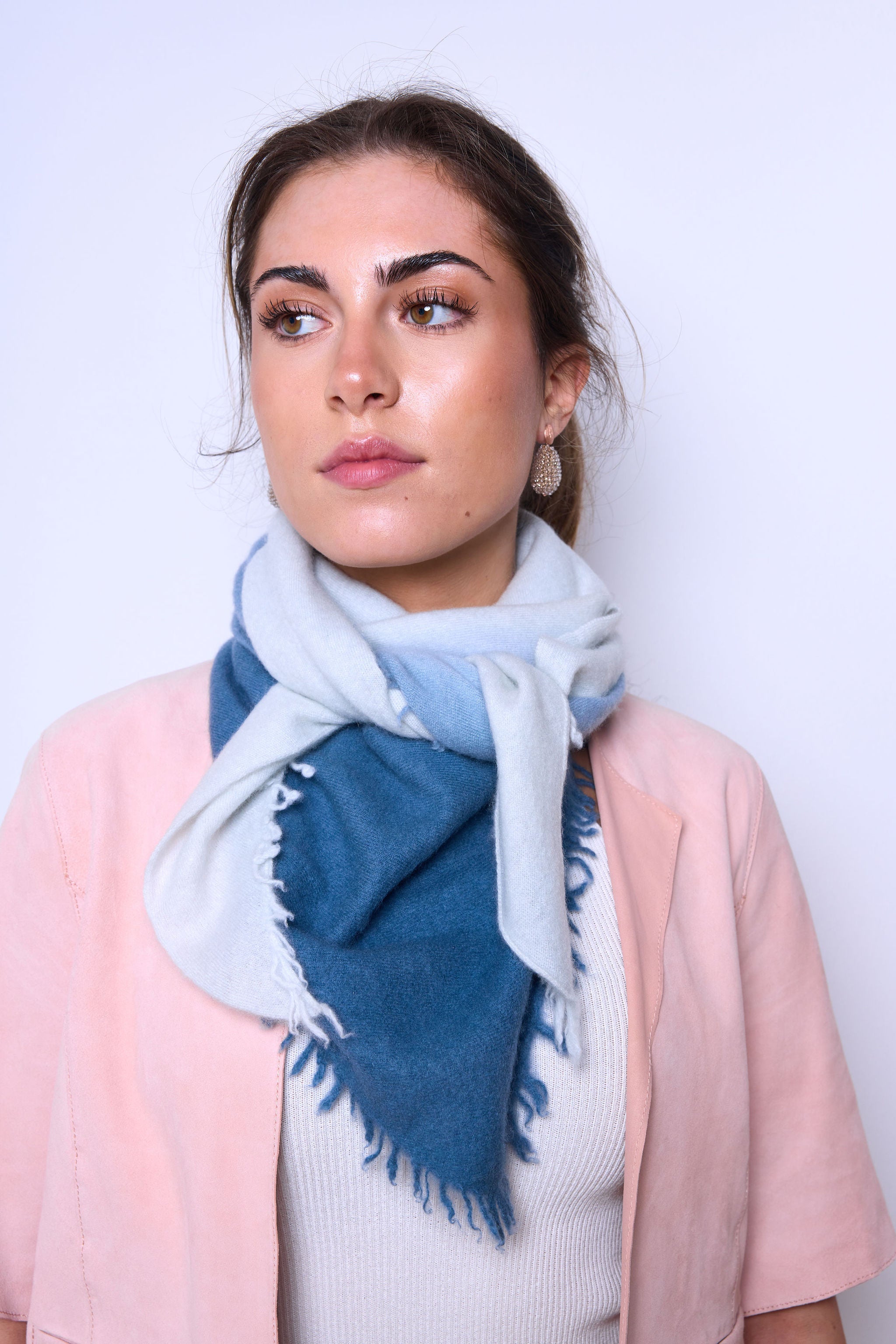 Triangle ombré arctic