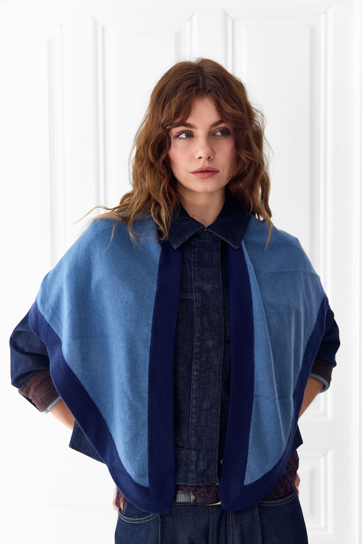 Triangle Blaugrau/Marineblau
