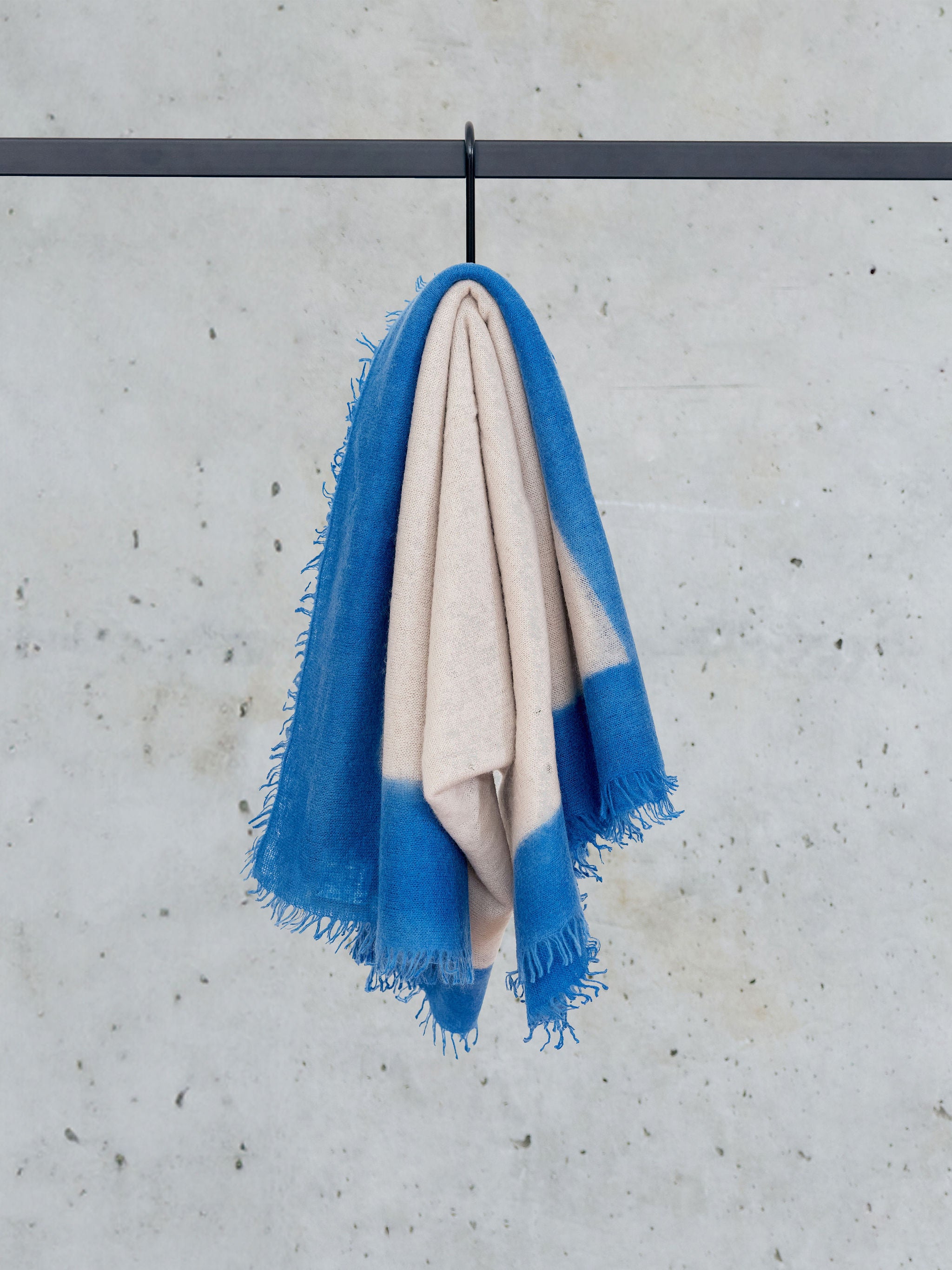 Felted cashmere scarf, two-tone
